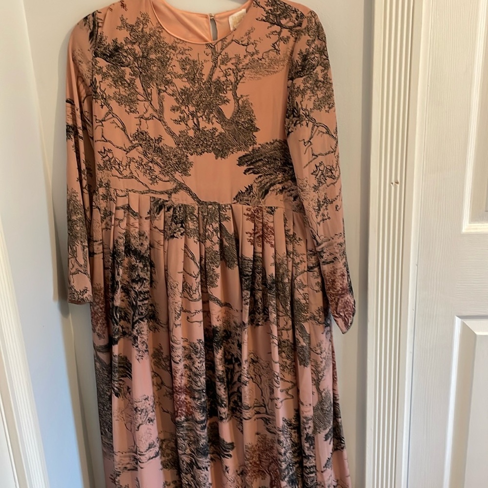 Maxi pleated dress
